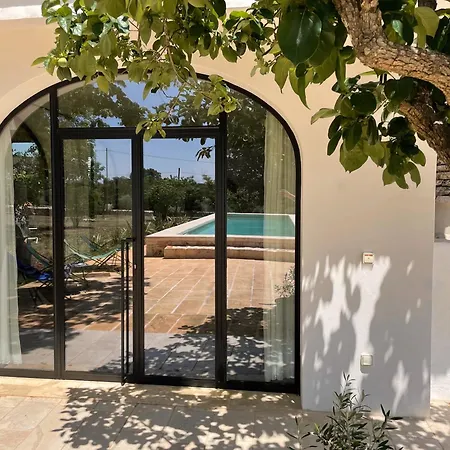 Trullo Panna Fragola - Exclusive Four Bedroom & Private Pool *